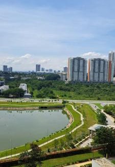 Cyberjaya Apartamento | Lake front homestay Cyberjaya