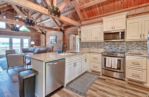 Gilbert Casa | Lake front house in Gilbert SC