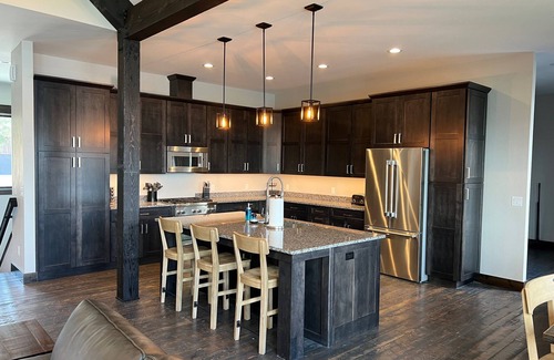 Helena Casa | Lake Front Lodge: Your ideal Montana getaway! Watercraft rental available!