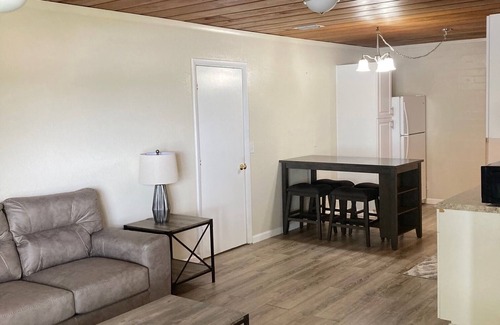 Dade City Apartamento | Lake Front Retreat...Get away from it all and relax ...away from the city lights