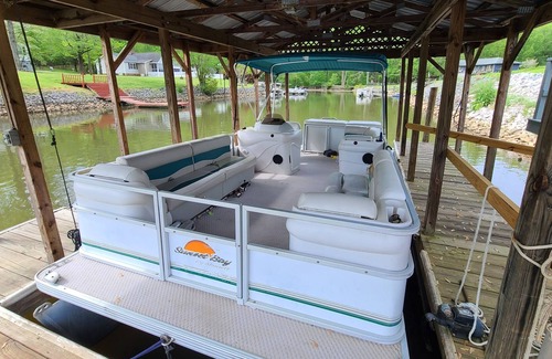 Rock Hill Casa | Lake front with optional pontoon
