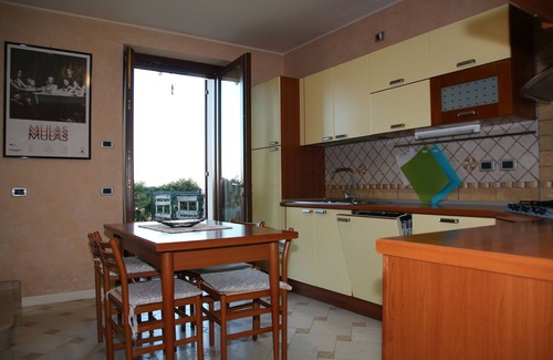Pozzolengo Casa | Casa de vacaciones en el lago de Garda con vistas panorámicas, a 5 km de Peschiera del Garda