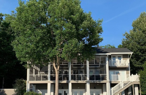 Whitby Cove Casa | ¡Puestas de sol y recuerdos del lago Gaston para toda la vida!
