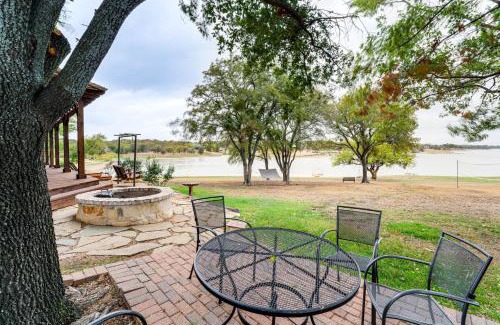 Lakewood Village Casa | Lake Gem Private Dock and Large Patio in Lewisville