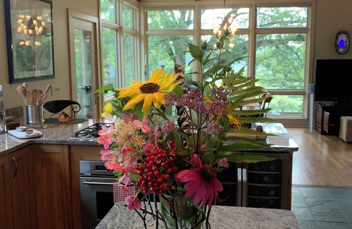 Zenda Casa | Lake Geneva Area, Country Sanctuary, Pet Friendly, Sleeps 8
