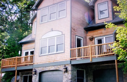 Bolton Landing Casa | Lake George Lakefront Luxury