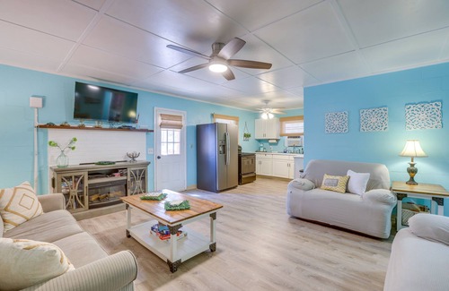 Delta Cabina | Lake Gerald Cabin Rental w/ Boat Dock & Grill!