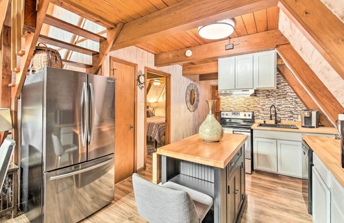 Mid America Cabina | Lake Hamilton Cabin: Boating Getaway!