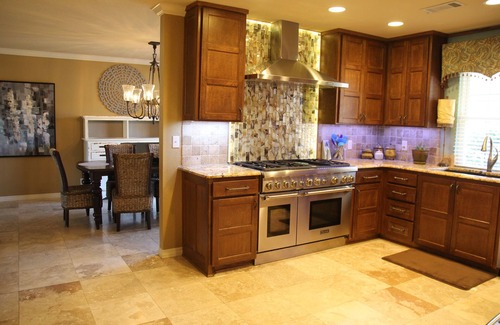 Rockwell Casa | Muy conveniente Lake Hamilton casa de lago de lujo!