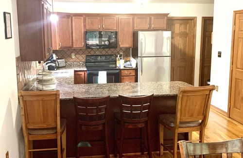 Lake Harmony Estates Chalet De Esquí | Lake Harmony Big Boulder Chalet w/hot tub,pool table,ping pong,fire pit,pets ok