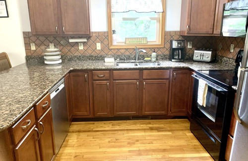 Lake Harmony Estates Chalet De Esquí | Lake Harmony Big Boulder Chalet w/hot tub,pool table,ping pong,fire pit,pets ok