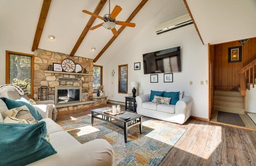 Lake Harmony Casa | Lake Harmony Home Near Big Boulder!