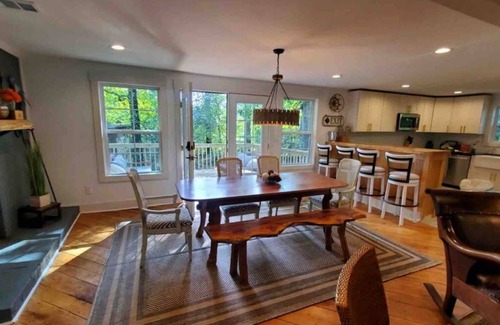 Anderson Casa | Lake Hartwell Frank Howard Home Clemson