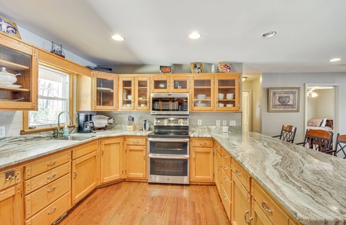 Westminster Casa | Lake Hartwell Haven w/ Boat Dock in Westminster!