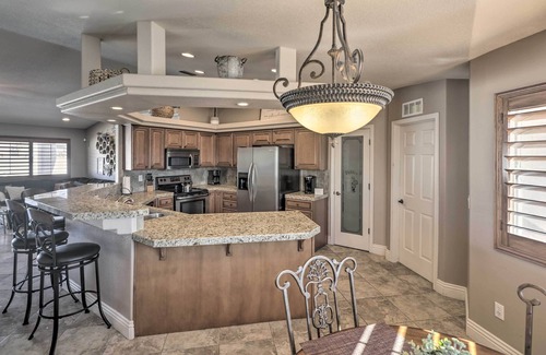 Lake Havasu City Casa | Lake Havasu City House w/ Fire Pit, Pool & Spa!