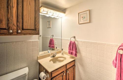 Lake Havasu City Casa | Lake Havasu Home with Pool - 2 Miles to Waterfront!