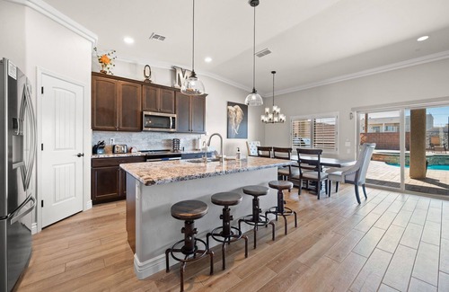 Lake Havasu City Casa | Lake Havasu Luxury Oasis: Heated Pool/spa Mini golf