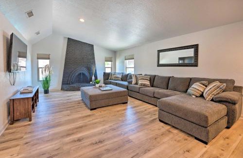 Lake Havasu City Casa | Lake Havasu Oasis with Pool about 1 Mi to Lake!