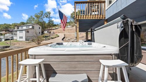 Lake Ozark Casa | Lake Home Oasis - Sleeps 18