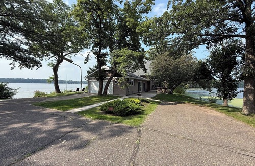 Clear Lake Casa | Lake Home on the Peninsula with stunning 360 degree views.