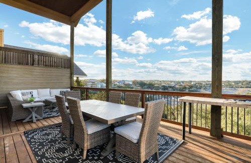 Canyon Lake Casa | Lake House - A Birdy Vacation Rental