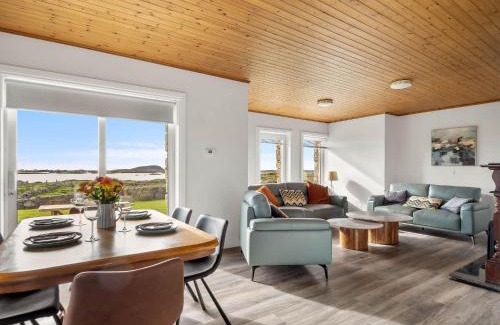 Ballyconneely Casa | Lake House Mannin, Ballyconneely