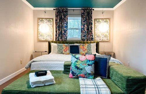 Trenton Apartamento | Lake House near Lookout Mt - Theater, Gym & Arcade