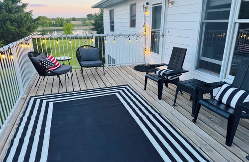 Farwell Casa | Lake house ON THE GOLF COURSE perfect for a quick fall getaway!