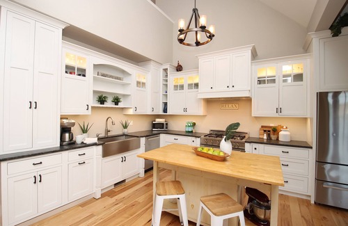Danbury Casa | Lake House Retreat on beautiful Candlewood Lake