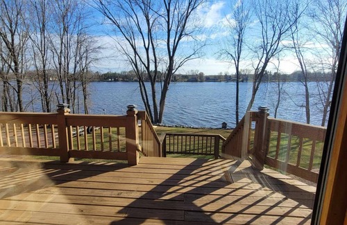 Stratford Casa | Lake House Retreat on Eau Pleine Flowage