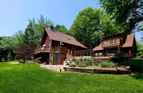 Stratford Casa | Lake House Retreat on Eau Pleine Flowage