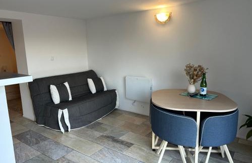 Saint-Pee-sur-Nivelle Apartamento | Lake House St Pee Sur Nivelle