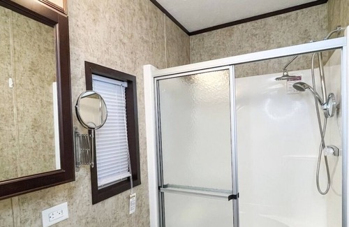 Gouldsboro Cabina | Lake House