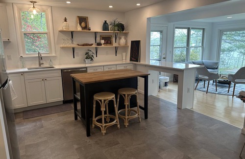 Trumansburg Casa | Lake House