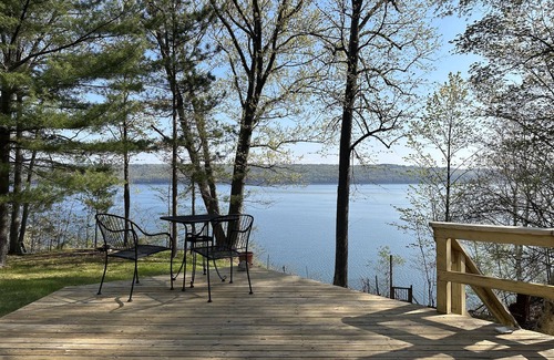 Trumansburg Casa | Lake House