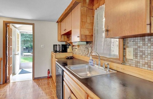 Lime Lake-Machias Casa | Lake House w/ dock, fish + swim!
