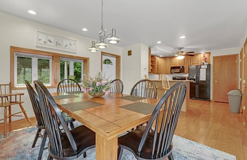 Pequea Casa | "LAKE HOUSE" ~ North: Waterfront Retreat, Viewing Eagles & Sunsets.