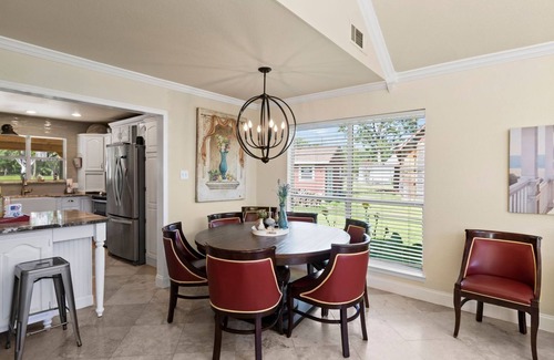 Tool Casa | Lake House with great lake views, Swim Spa, Large Porch ,Boat dock pet freinly