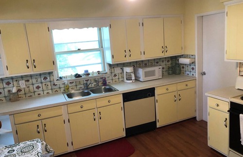 Lakeport Casa | Lake Huron Sunrise House Retreat with Beach