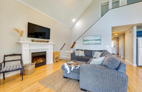 Applegate Casa | Lake Huron Vacation Rental with Private Beach!