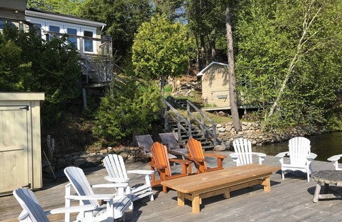 Seguin Cabaña | Lake Joseph 3 habitaciones Cottage y Bunkie