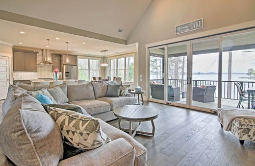 Seneca Casa | Seneca Home w / Porche y muelle privado en el lago Keowee!