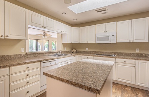 Lake Keystone Casa | Lake Keystone Executive home