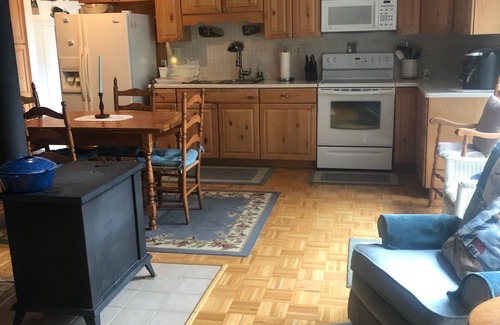 Pointe Aux Pins Cabina | Lake Life at its best! Enjoy this Cabin on Bois Blanc Island.