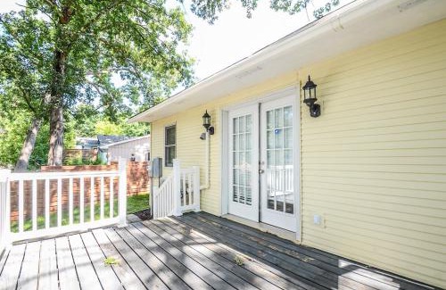 Plymouth Casa | Lake Life Meets City Vibes