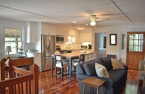 Lake Lure Cabaña | Historic Lake Front Cottage- FirePit, Large Boathouse Deck