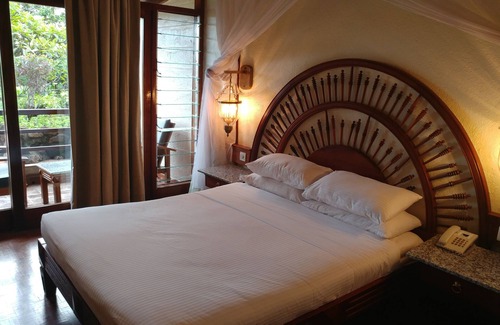 Lake Manyara National Park Cabina | Lake Manyara Wildlife Lodge