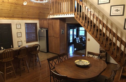 Dadeville Casa | Lake Martin Cabin Escape