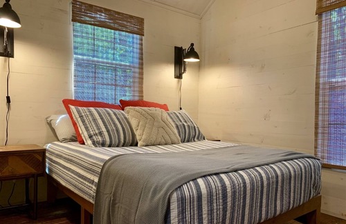 Dadeville Cabaña | Lake Martin's Tiniest Gem by 360 Destinations