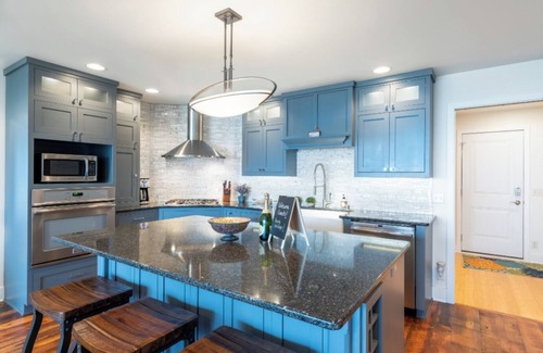 Sheboygan Casa | Shore Beats trabajo! Relajante casa de 4 BR frente al lago con vistas increíbles!